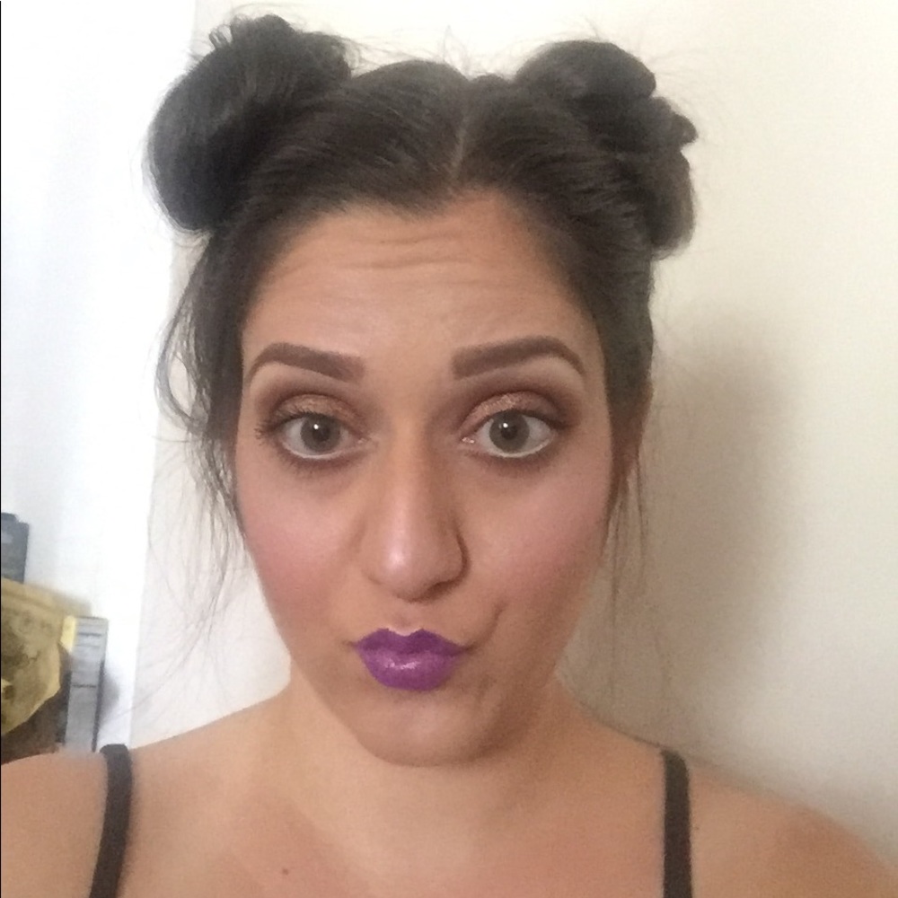 Meet your Posher, Megan